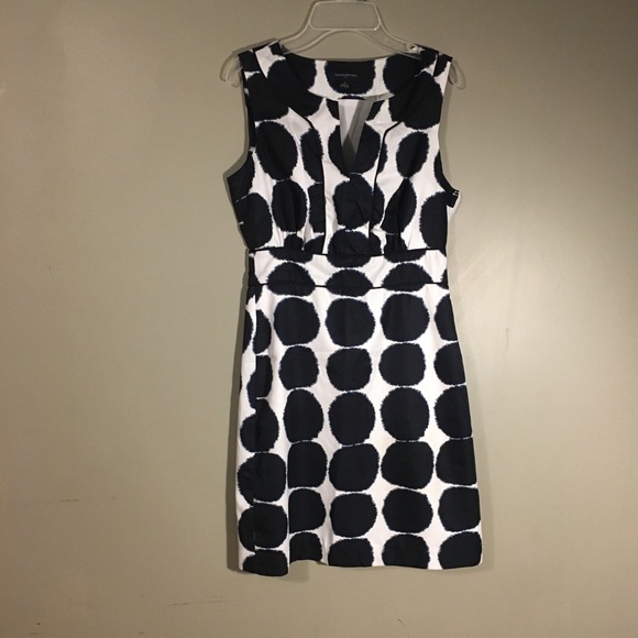 Banana Republic Dresses & Skirts - Banana republic sheath dress